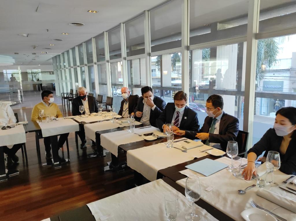 almuerzo de negocios
