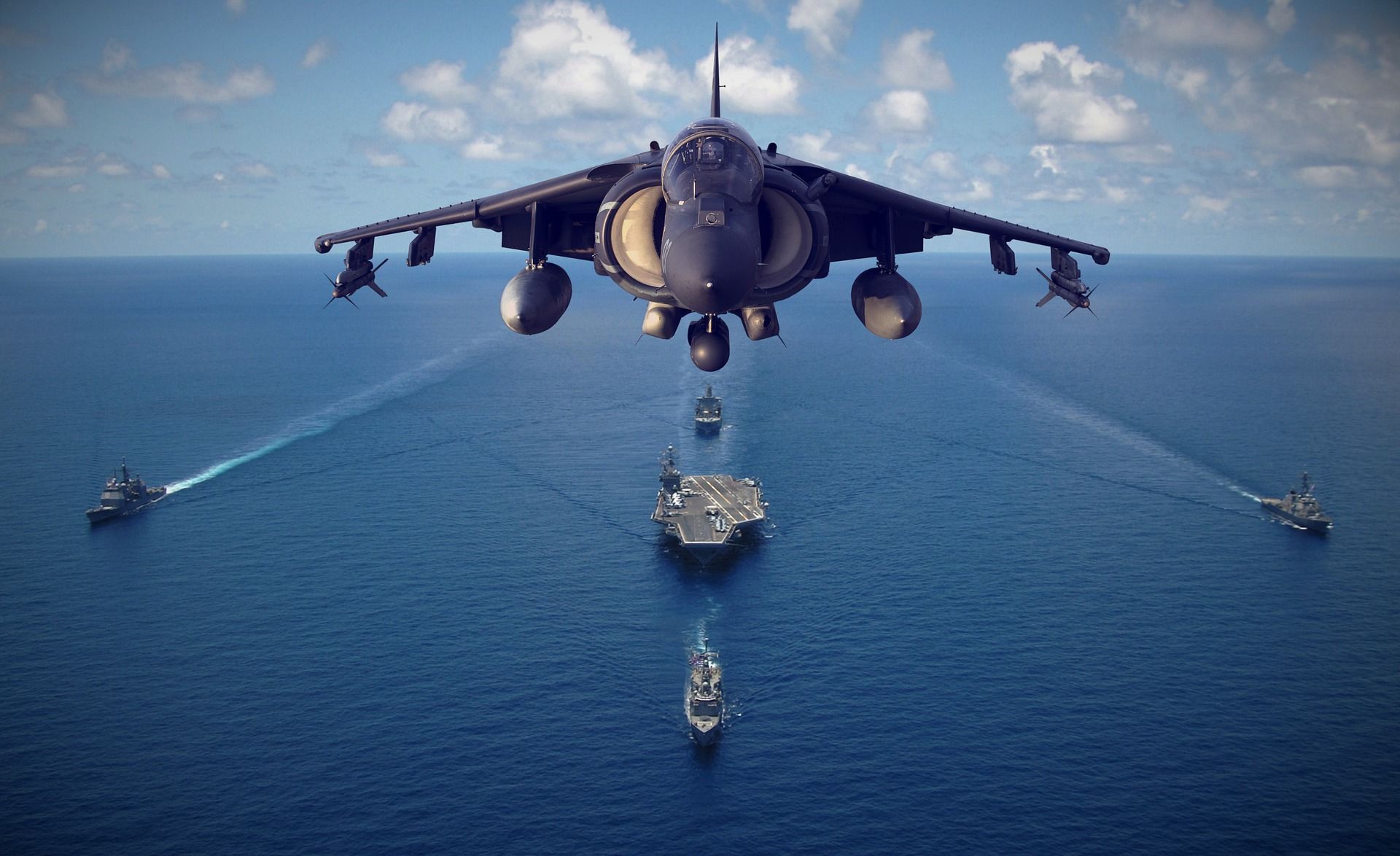 formación naval con avión
